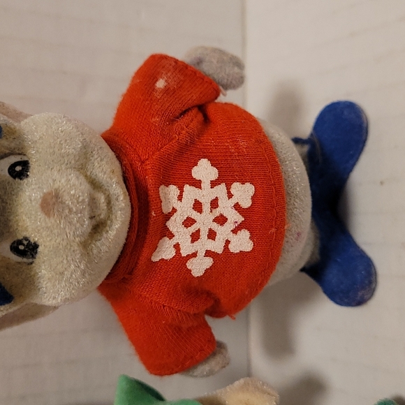 Vintage Disney Bernard and Miss Bianca Flocked Ornaments - Picture 13 of 16